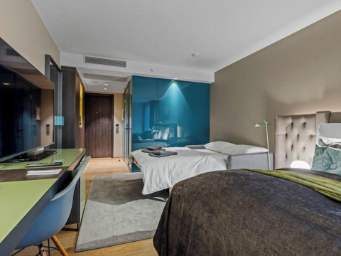 Clarion Hotel The Hub