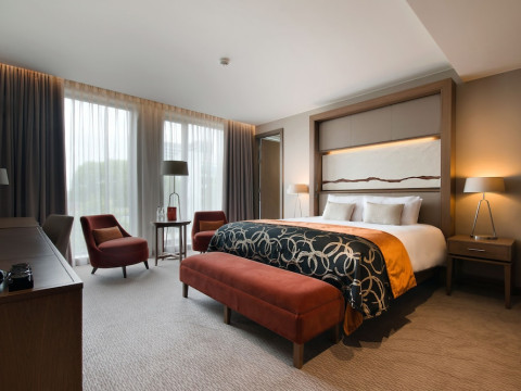 Clayton Hotel Chiswick