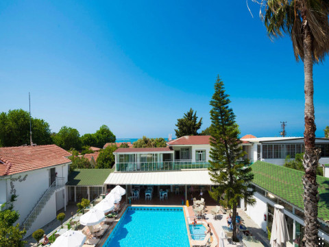 BRITANNIA (Marina Centro)