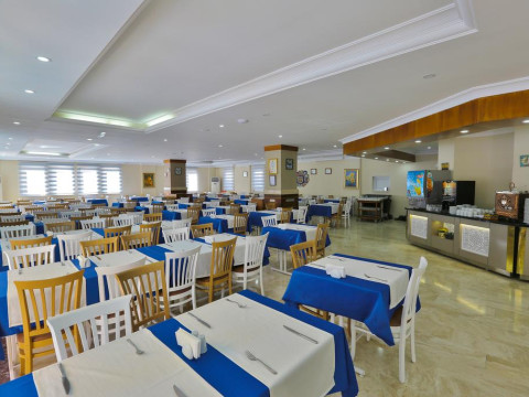CLUB BIG BLUE SUITE HOTEL