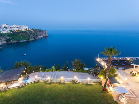 CLUB HOTEL FALCON