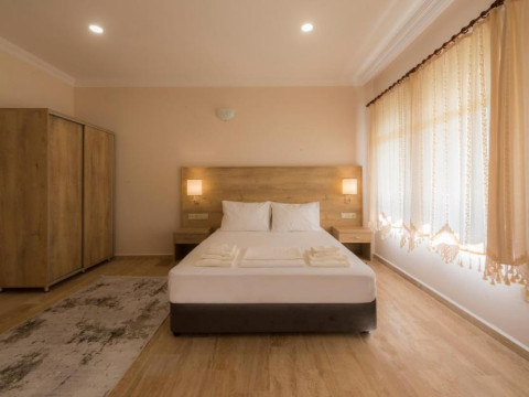 CLUB MARMA HOTEL