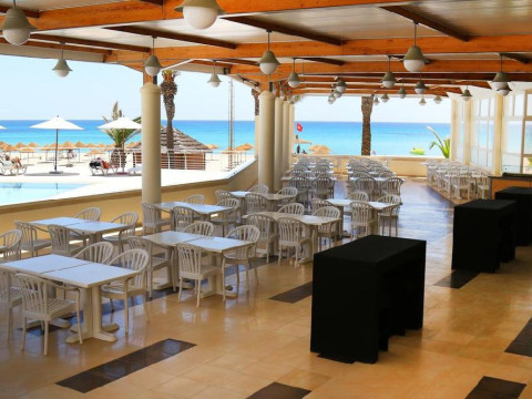 AL HAMRA VILLAGE & RESIDENCE