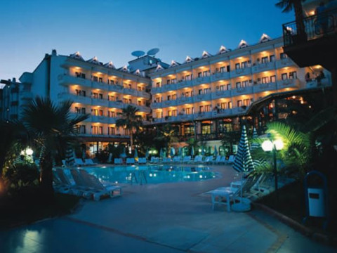 PINETA CLUB HOTEL