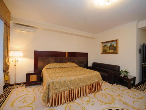 Club Royal Park Hotel