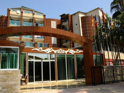 Tess Hotel