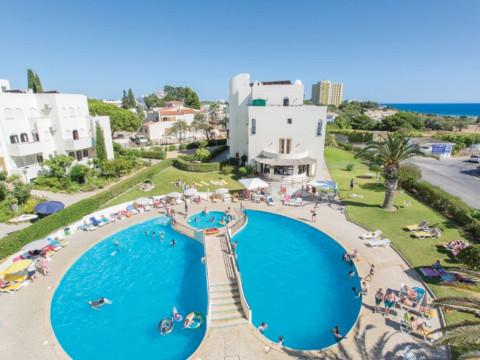 Clube Alvorférias