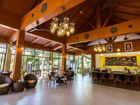 Coco Palm Beach Resort