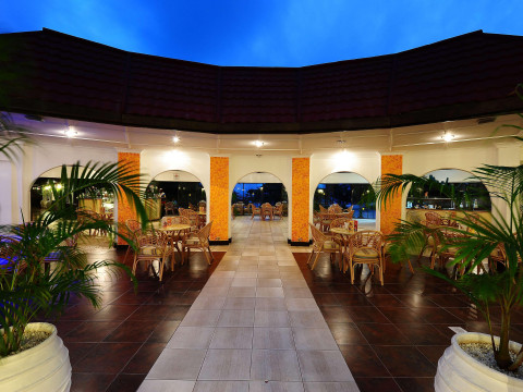 COCOA LUXURY RESORT