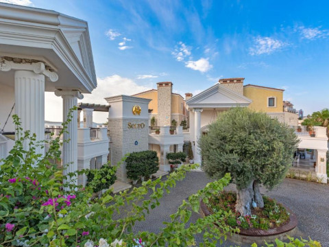 SOLTO HOTEL ( Boutique )