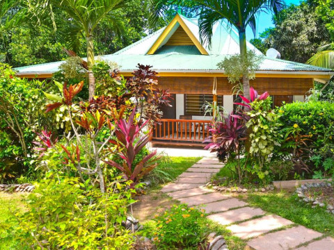 Cocotier Du Rocher Resort