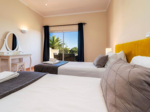 Colina Verde Resort