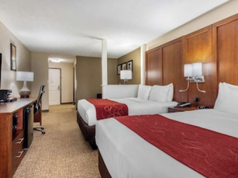 COMFORT SUITES SPEEDWAY - KANSAS CITY