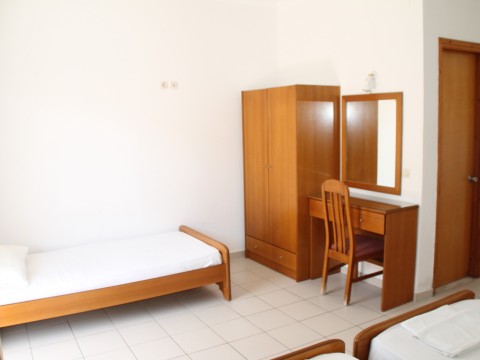 Complex Lemon Grove Beach Hotel