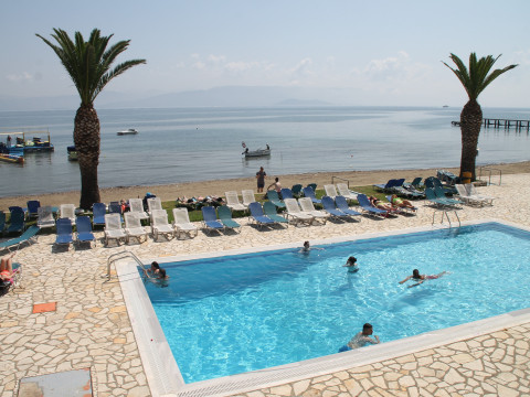 Complex Lemon Grove Beach Hotel