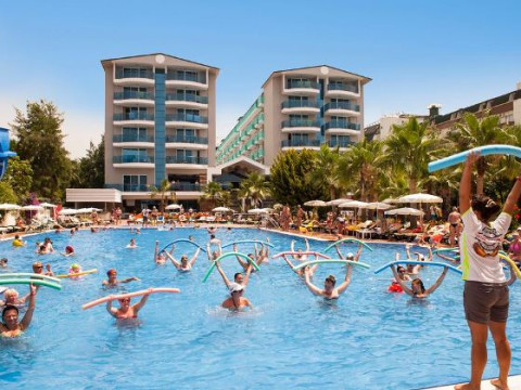 CONCORDIA CELES HOTEL