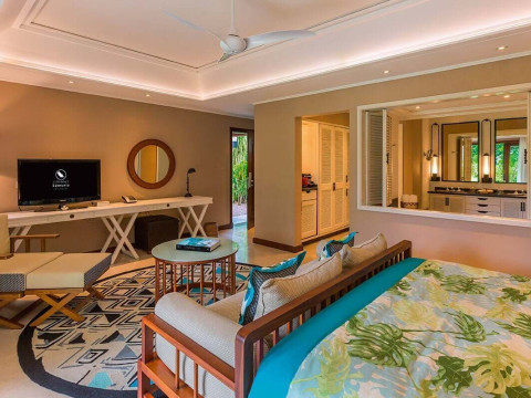 Constance Lemuria Praslin Seychelles