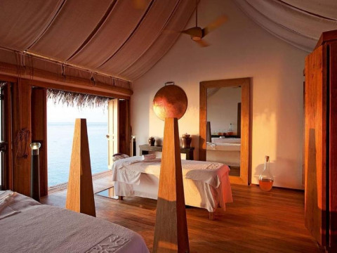 CONSTANCE MOOFUSHI MALDIVES