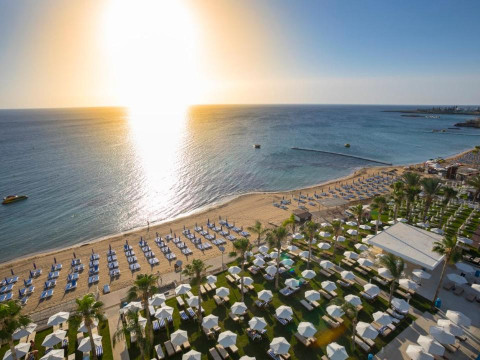 Hotel Constantinos The Great Beach