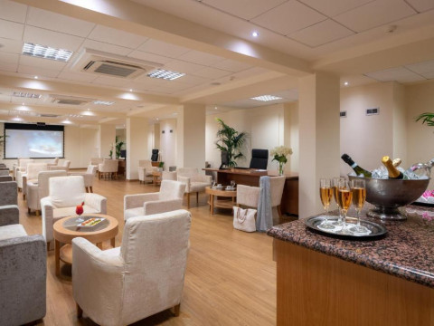 Constantinou Bros Athena Beach Hotel