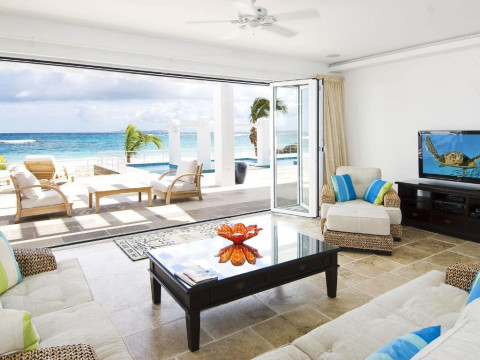 Coral Beach Club Villas & Marina