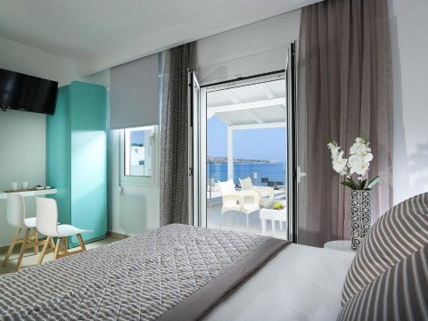 Coral Hotel - Hotelia Hospitality Group