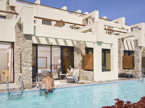 CORAL SEA SENSATORI RESORT_