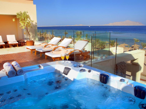 Coral Sea Waterworld