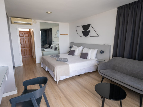 Coral Suites & Spa