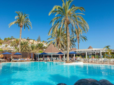 Hotel Corallium Beach by Lopesan