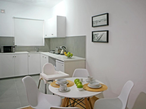 Corina Suites and Apartments