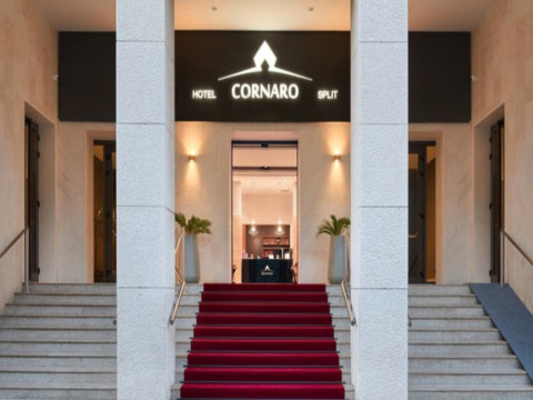 Cornaro Hotel