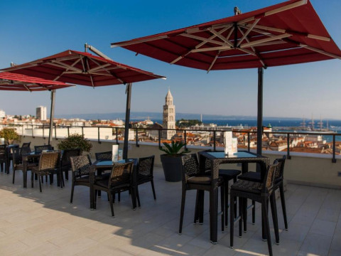 Cornaro Hotel