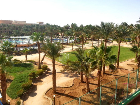 CORNELIA DE LUXE RESORT