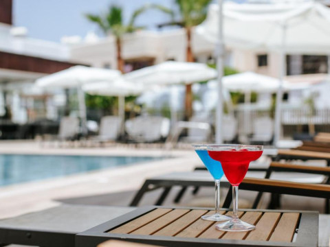 Cosmo Napa Boutique Hotel