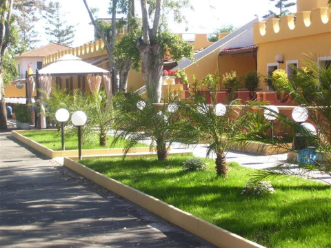 Costa Del Sole