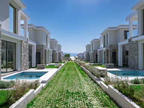Thalassa & Thalassa Prive Residential Complex