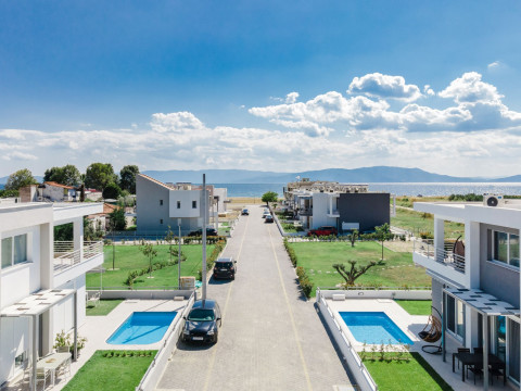 Thalassa & Thalassa Prive Residential Complex