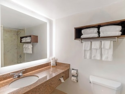 COUNTRY INN & SUITES BY RADISSON, ATLANTA GALLERIA/BALLPARK, GA