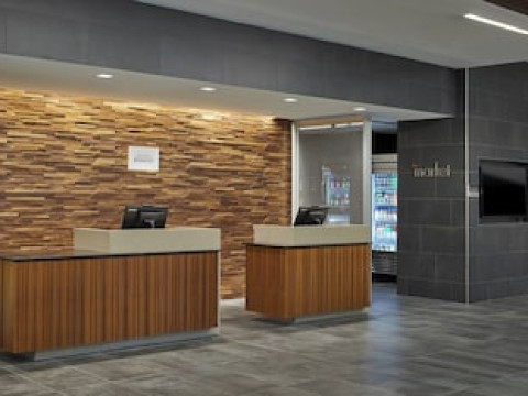 COURTYARD BY MARRIOTT BALTIMORE DOWNTOWN/MCHENRY ROW