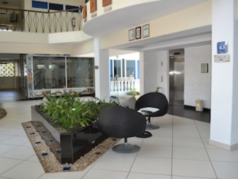 COWRIE SHELL BEACH APARTMENTS