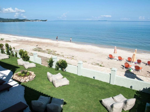 Cressida Seaside Apartments