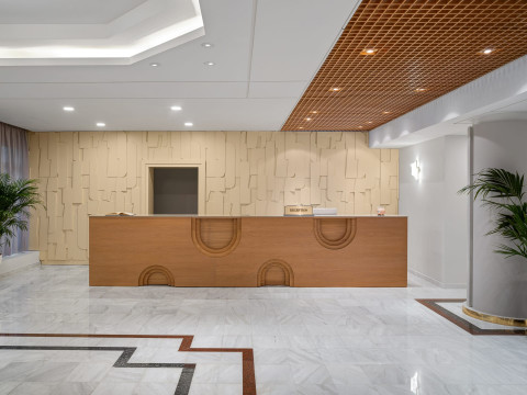 Creta Royal Hotel
