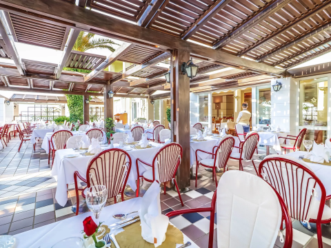 CRETA ROYAL HOTEL