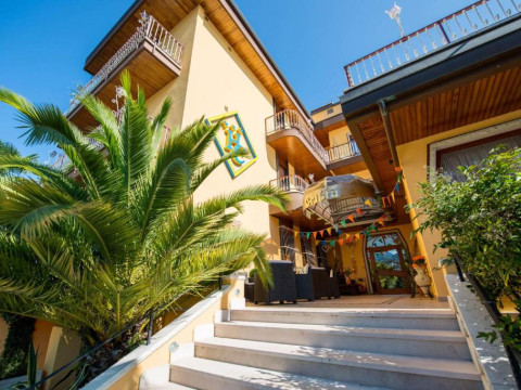 Cristallo Hotel
