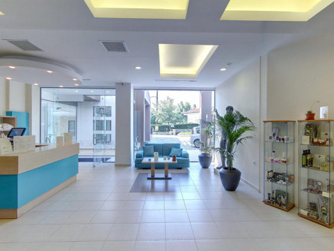 Cronwell Platamon Resort