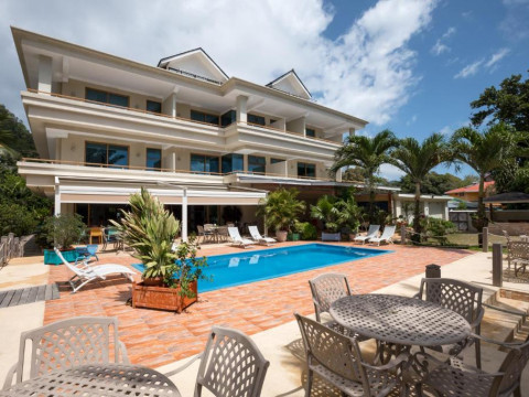 Crown Beach Hotel Seychelles