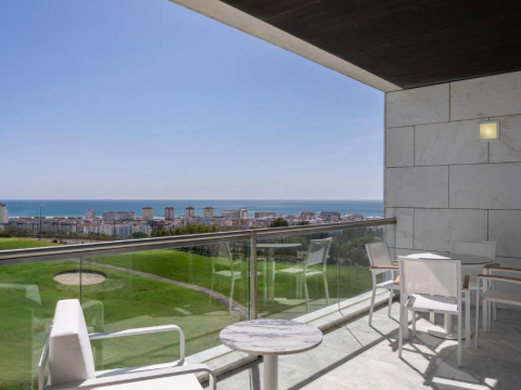 Crowne Plaza Caparica Lisbon, an IHG Hotel