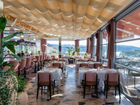 Crowne Plaza Istanbul - Ortakoy Bosphorus by IHG