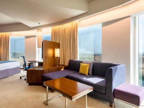 Crowne Plaza Muscat OCEC